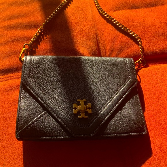 Tory Burch Handbags - Tory Burch crossbody, black, gold